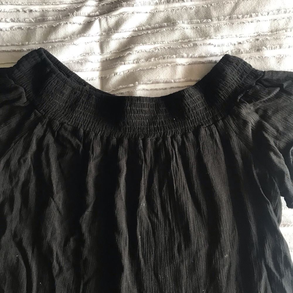 Black Ruffle Off The Shoulder Top - Picture 5 of 6